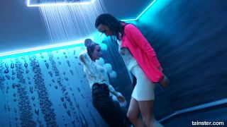 Porn tube Soaked and Saucy!-8