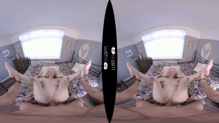 LustyVR Em Yang 4K Oculus VR Tease cum Showdown-7