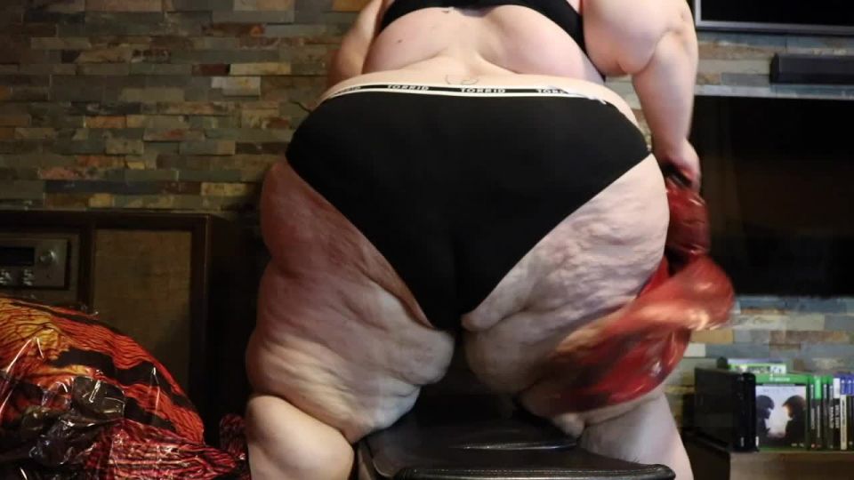 online video 37 SSBBW Juicy Jackie – Balloon Dinosaur Pop and Ottoman Crush - feederfeedee - femdom porn ass mature big cock