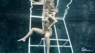 Sexunderwater.com- Klowning with Kiki-1