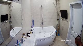 Guest Guy Shower After Massage 09-10-2024 720P - Amateur-1