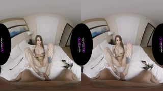 Casey Kisses - VR Hotel V [FullHD 1080p] - transsexuals - shemale porn -7