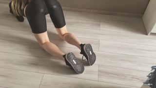 The Fit Girl Jumps Well On The Penis After A Hard Workout. 1080p-2