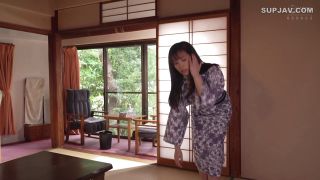 Reducing Mosaic MKMP-623 濃密な上下の交わりに、性器から何度も溢れ出る愛液と潮まみれ 下品な愛人と中出し温泉不倫 南條彩-1