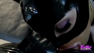 Catwoman Meets Batman Sex Clip Video Porn Download Mp4-6