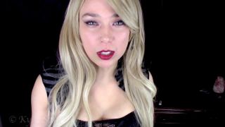 Kylie Star Smokin Hot CEI.-0