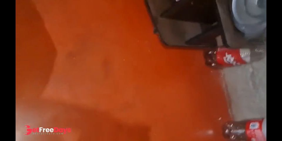 mi primer anal y mi jefe me llena de leche