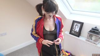 Sydney Harwin Visits Joe's Cozy Hideaway - Hot Moments Revea-1