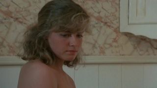 Elisabeth Shue – Link (1986) HD 720p!!!-5