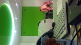 hidden_camera_sex_in_the_office_with_an_accountant-1