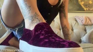 porn video 10 SorceressBebe - Sweaty Sneaker Tease (Re-Encoded) on fetish porn femdom feet fetish-3
