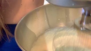 free adult clip 38 yummyfreshMILFmilk – Breastmilk Titty Cakes for Breakfast - breast milk pumping - fetish porn smoking fetish xxx-8