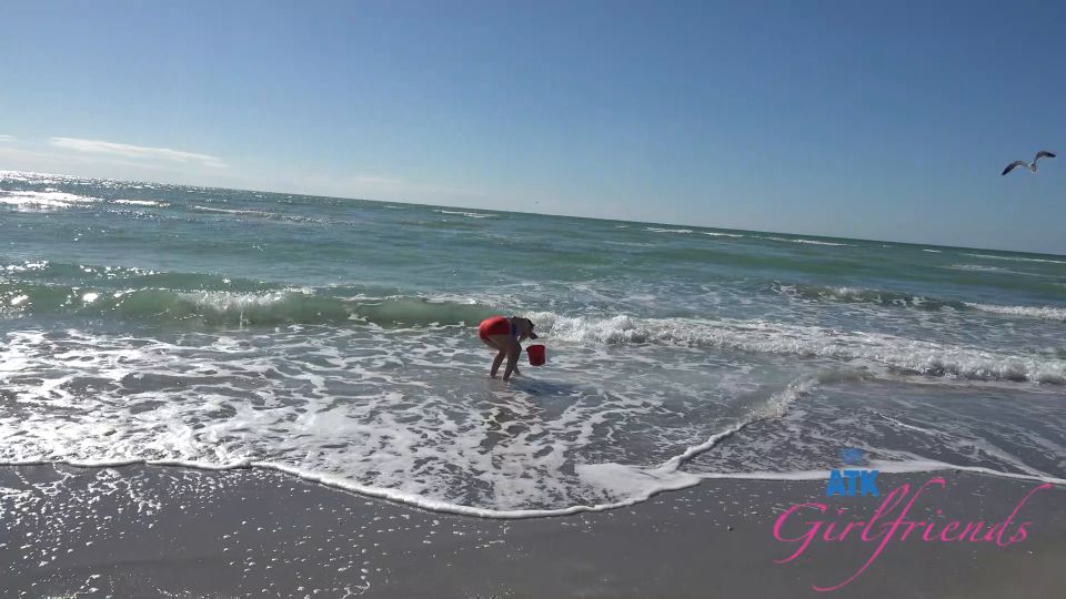 [ATKGirlfriends] Dez Hansen Florida 2 [01.27.26] [1080p]