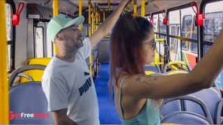 Estudante deixa estranho esfregar pau em transporte publico-2