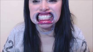 PrincessDi - Teeth and mouth Exploration-3