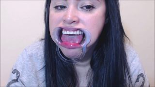 PrincessDi - Teeth and mouth Exploration-9