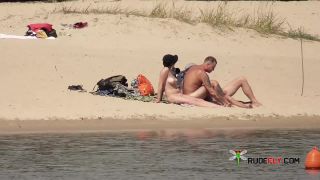 DD BBW For The Nude Plage Hidden nudism -8