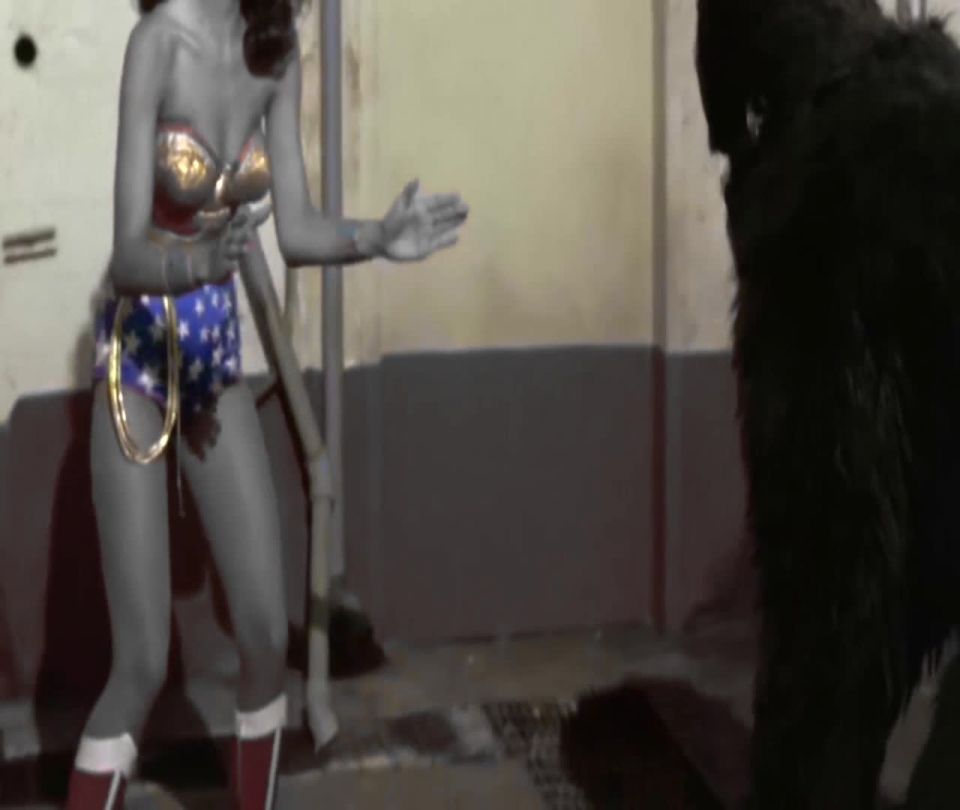 [waranlov.com] Wonder Woman Desaturation | cosplay, コスプレ, superheroine, 女子プロレス, wrestling