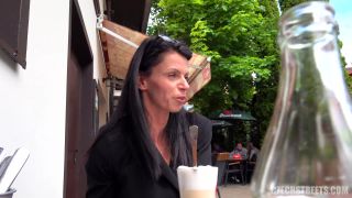 Dominika - Pani Z Banky Chodi Po Ulici S Vibratorem - 129 - CzechStreets, CzechAV, RychlyPrachy.cz (UltraHD 4K 2021)-2