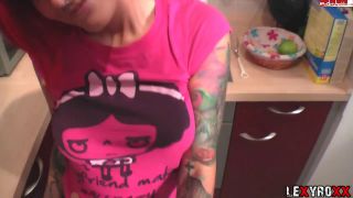 [K2S.CLUB] LexyRoxx - Ploetzchen backen...Nee fast ins Koma gehaemmert worden - HD 720P-5