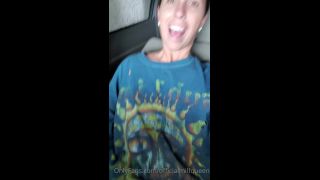 Lauren The GA Queen () Laurenthegaqueen - carwash quickie as soon as i got my jeans back on i looked up to see an old man pati 24-06-2021-3