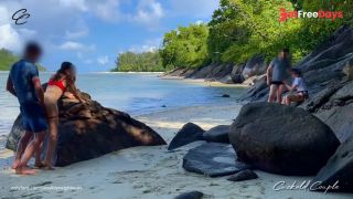 [GetFreeDays.com] Another Couple Watching Us Having Sex On The Beach - Applause at the End Porn Stream May 2023-5