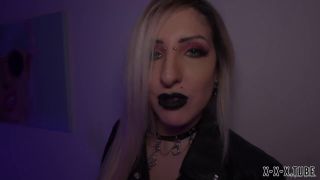 Manyvids  Crystal Cherrie  Crystal Cherrie Bride Of Chucky Creampie-0