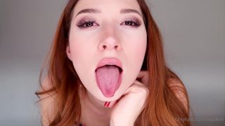 Eva de Vil () Video tongue fun lick lick lick may face to 26-05-2020-1