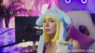 Alice Bong – ASMR Eating and Sex Cosplay!-2
