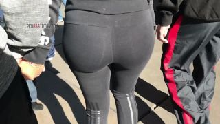 CandidCreeps 695 Yoga Pants Candid Hd Sexy Latina Ass Culo St-6