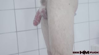 Luna Luxe - He's Grabbing Life By The Balls - 17 November 2023 - Balls-9