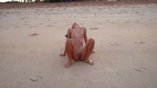 Hegre Hiromi Nude Beach Video 10.13.20 480p-5