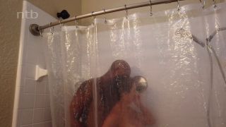 The wife was not afraid to invite her lover into the shower.-0