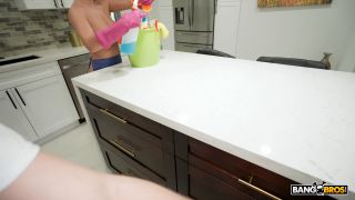 2024-10-17 Daisy Fuentes – Maid Gets Fucked For Cash! 1080p/4k - My Dirty | Bang Bros - Fuentes-2