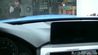 022_Butt3rflyforU_Fantasies_Mommy_s_Handjob_In_Her_BMW_M4-0