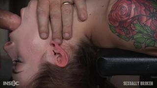 Anna De Ville Dee Williams Extreme Throat Action Mummified F-1