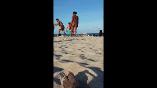 free online video 35 Nude beach HD Mp4  on webcam -0