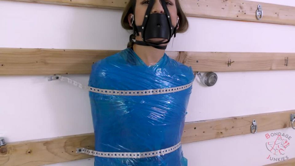 adult xxx video 23 ebony femdom pegging bdsm porn | BondageJunkies – Madison vs. Her Safety Lesson | muzzlegag