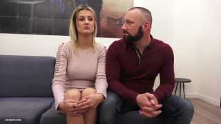 Lilou nous montre comment elle s'amuse avec son coloc [FullHD 1080P] - blonde - amateur porn amateurs pussy porn-2