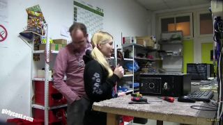 Girlycaster - Naive praktikantin nackt in den arsch gefickt 720P - Mdh-0