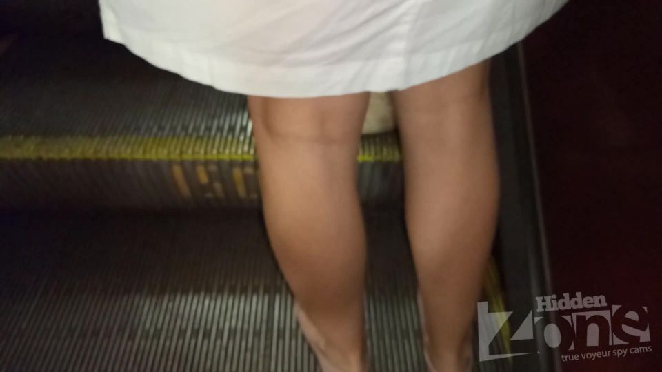 Upskirt 2767