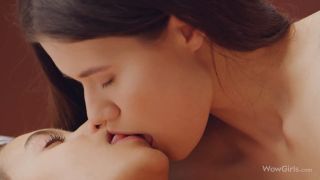 7186 Super Hot Duo Evelin Elle and Vanessa Alessia having Sex...-2