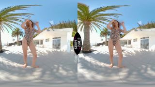 free video 4 Sophia Blake - Pretty Dirty Thing - [StripzVR] (UltraHD 4K 2880p) on femdom porn brandi love femdom-1