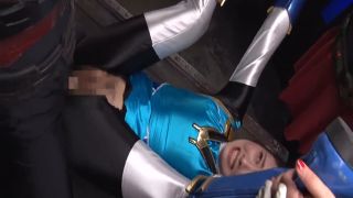 [SuperMisses.com] SPSE-01 Hisou Sentai Kageninja Blue is attacked by female-025-1