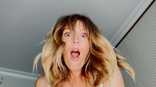 Mona Wales Your Super Hot Lactating Mom Catches You Wanking-Your-Super-Hot-Lactating-Mom-Catches-You-Wanking-L5E8kvX5-9