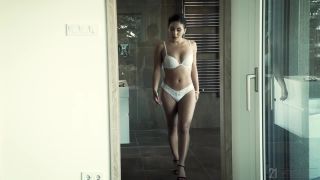 Liv Revamped – After A Long Day | liv revamped | teen -7