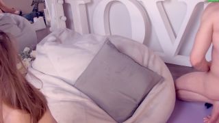 free online video 32 Fucking his gorgeous girlfriends by turn - chatrubate - webcam -2