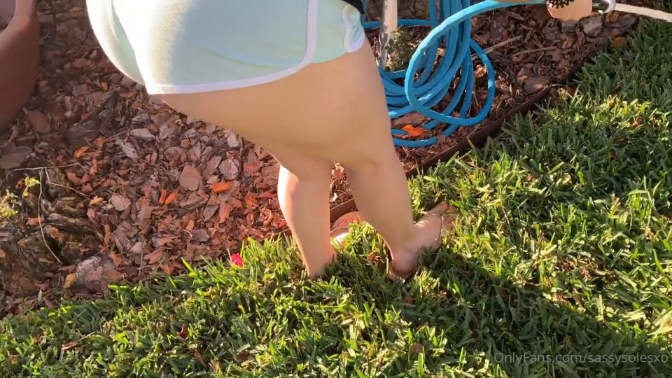 Victoria Soles fetish Victoria Soles aka sassysolesxo - 04-14-2021 OnlyFans Video - Skimpy bikini flip flop play Watch me wet myself with a hose in my skimpy bikini, video