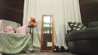 Solo Female First time twerking Joi-7