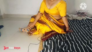 CLEVER DEVAR FUCK HOT BHABHI IN HINDI AUDIO.-2